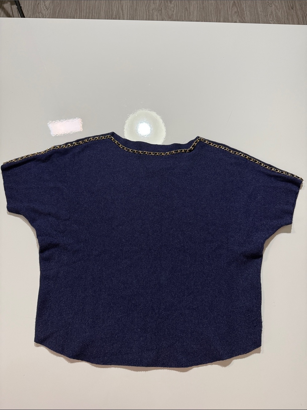 LIV Milano Navy Short Sleeve Knit Top with Decorative Chain Trim Sz Xs